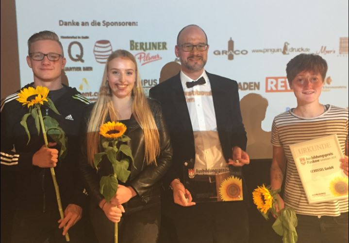 BITMi Mitglied erhält Ausbildungspreis 2017 Berliln Pankow